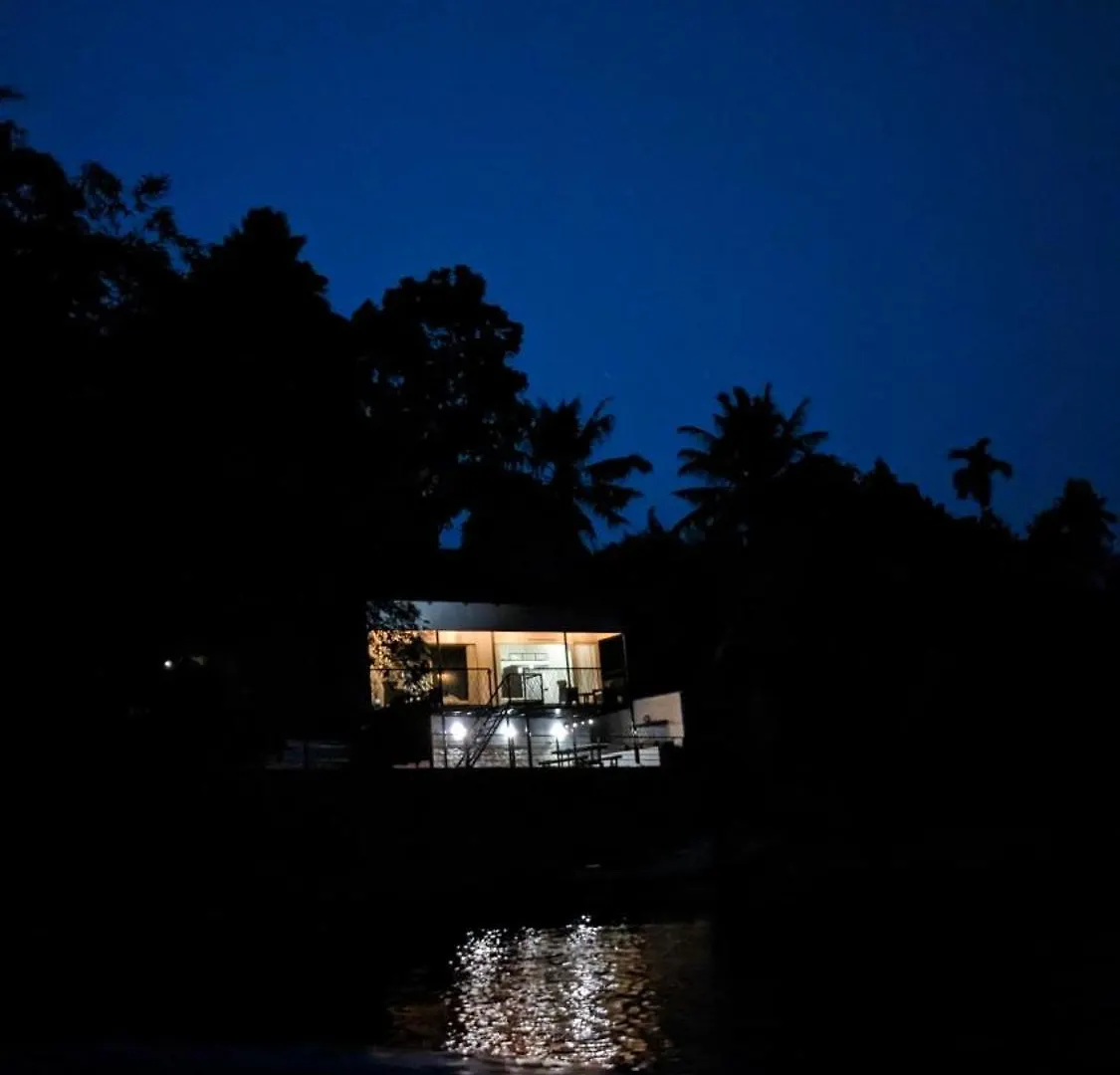 Homestay River View Mace Cottage Alwaye India